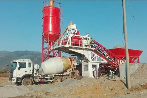 Philippines YHZS60 Mobile Concrete Batching Plant